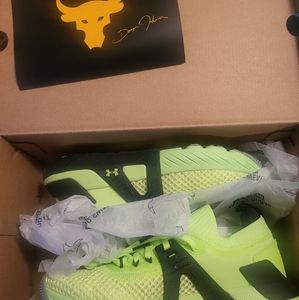 Under Armour UA W Project Rock 4